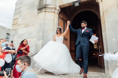 sortie de l'église des mariée