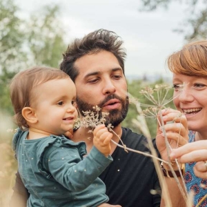 photo de famille avec bébé